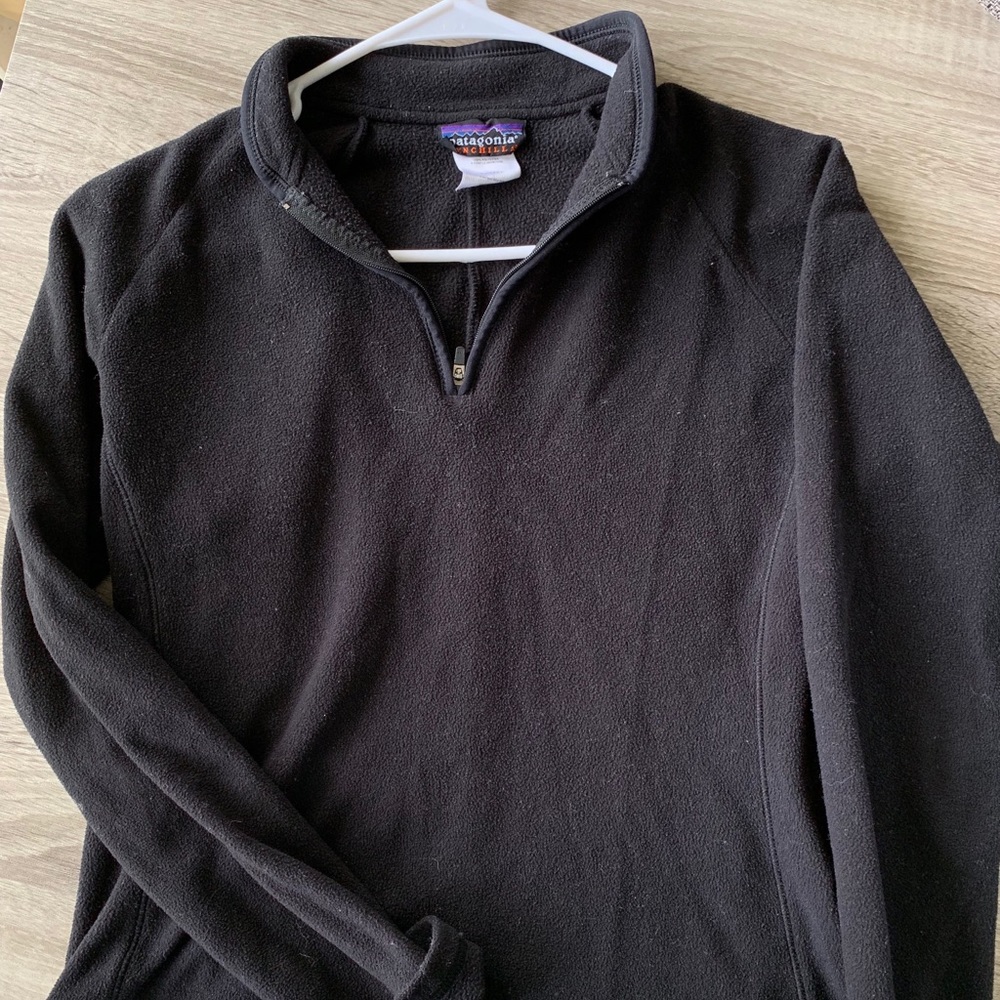 Thin fleece pullover